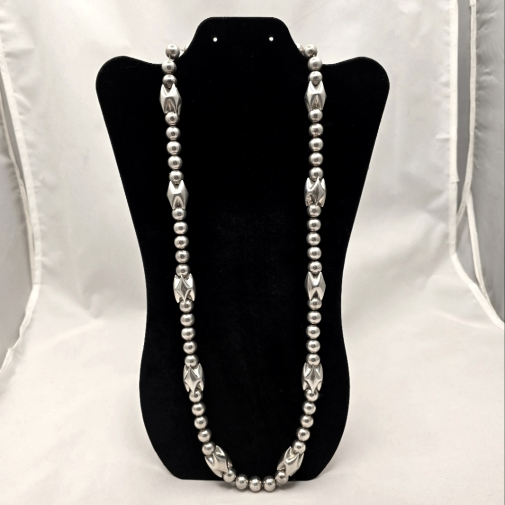 Silver Beaded Necklace